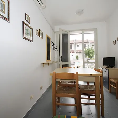 Cenam Apartments